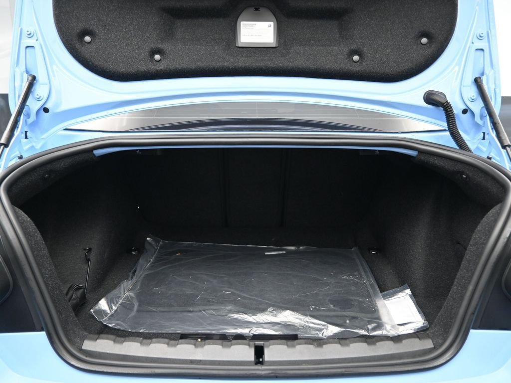 Used 2026 BMW M2 w/ Lighting Package RWD image 24