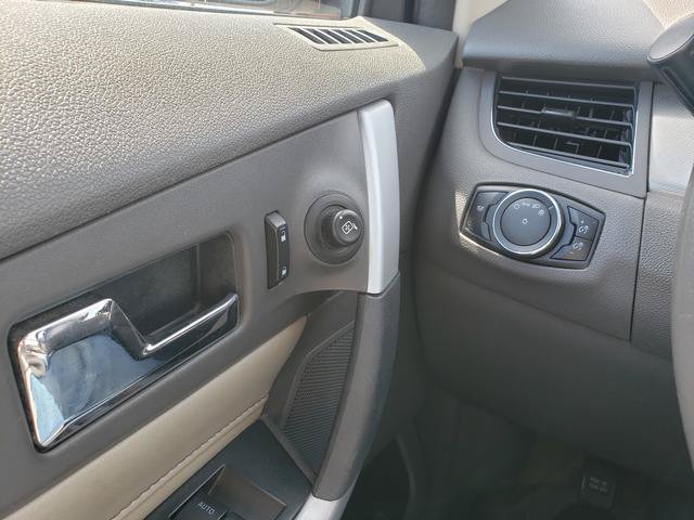 Used 2013 Ford Edge SEL AWD/4WD image 23