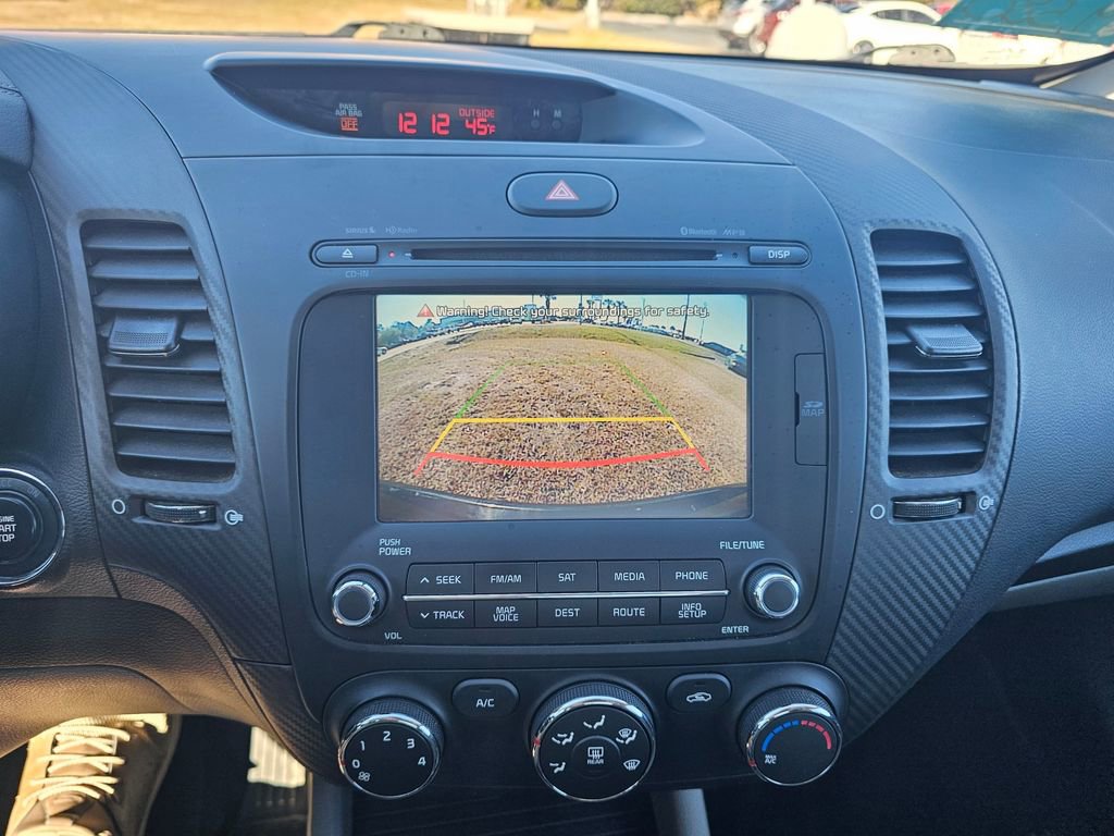 Used 2016 Kia Forte EX w/ EX Premium Package image 19