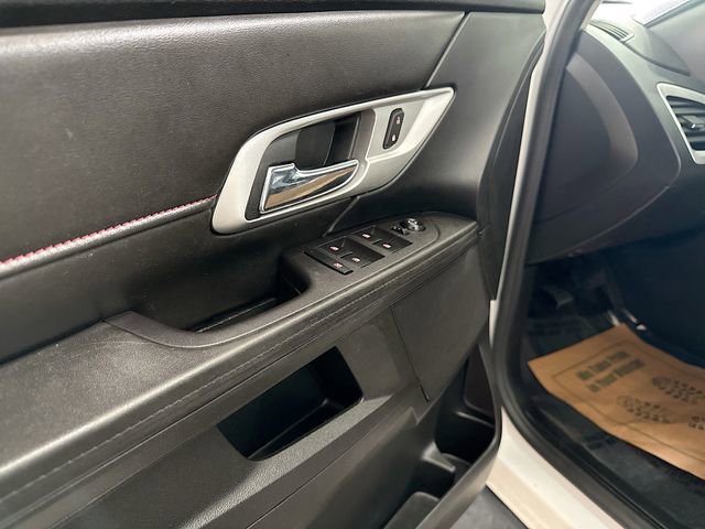 Used 2017 GMC Terrain SLE image 18