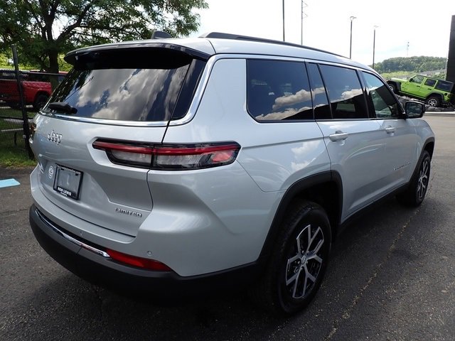 New 2025 Jeep Grand Cherokee L Limited w/ Luxury Tech Group II image 7