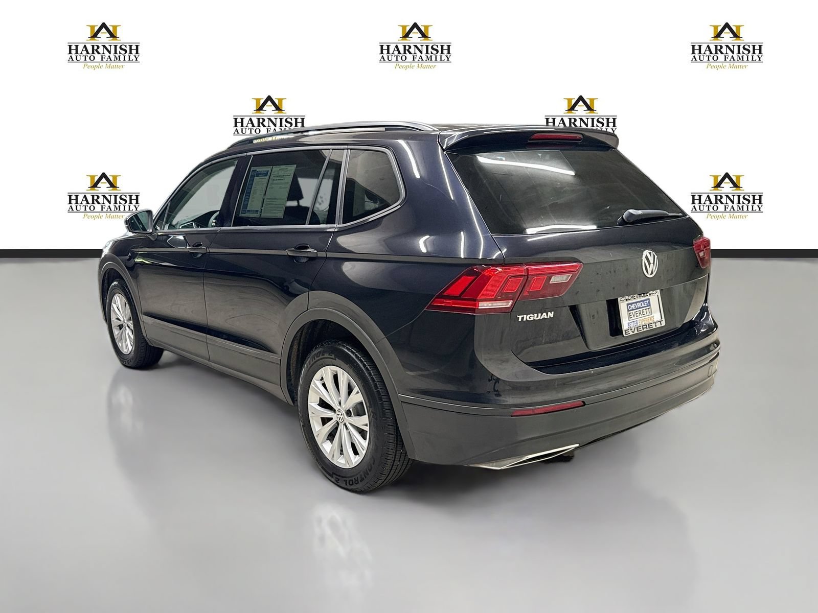 Used 2019 Volkswagen Tiguan S w/ 3rd Row Seat Package AWD/4WD image 9