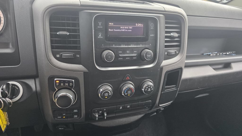 Used 2019 RAM 1500 Express AWD/4WD image 20