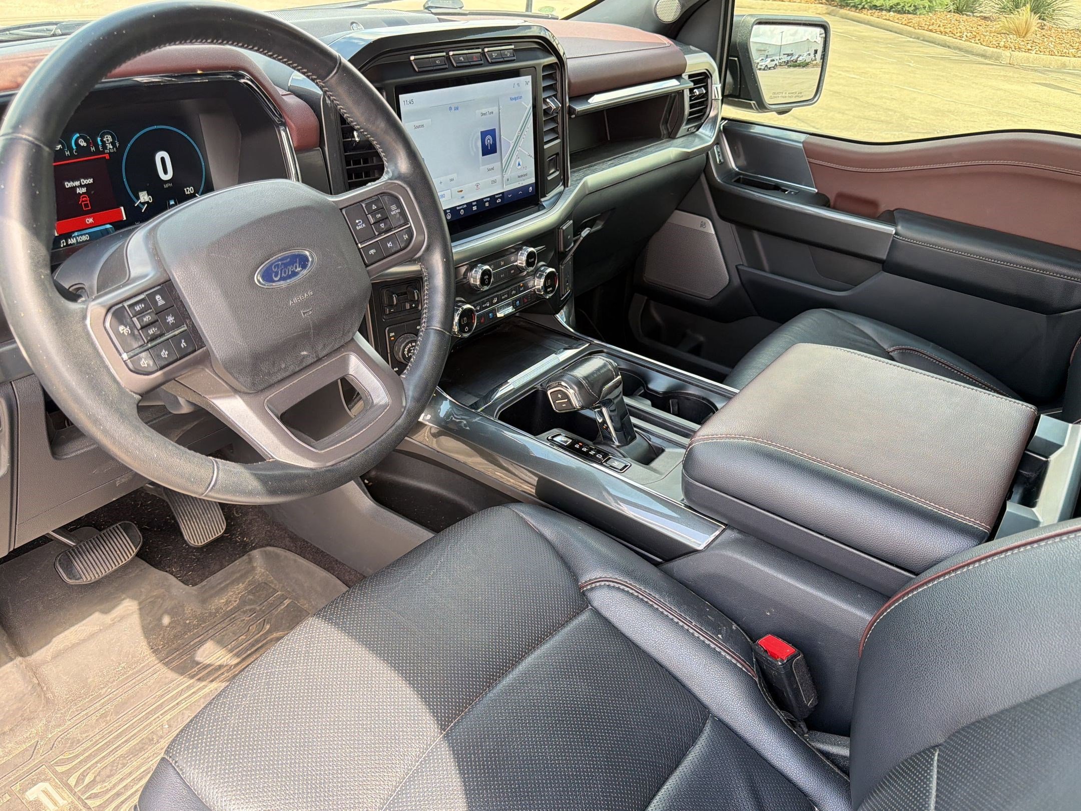 Used 2021 Ford F150 Lariat image 4
