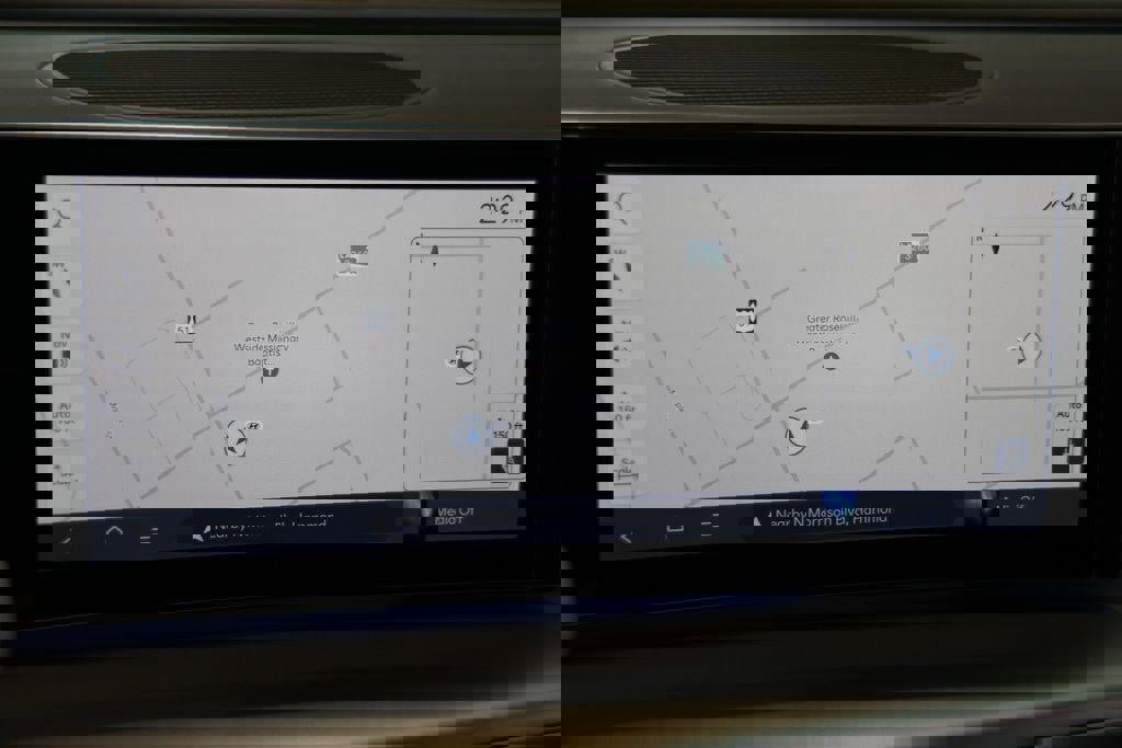 New 2026 Hyundai Ioniq 9 SEL image 3