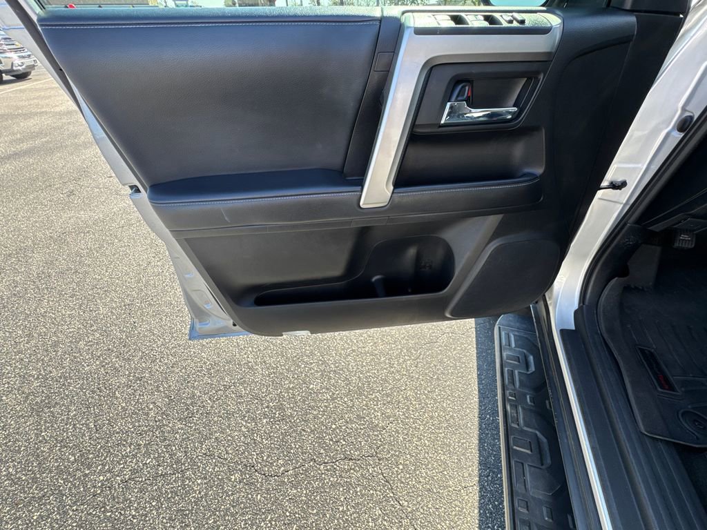 Certified 2021 Toyota 4Runner SR5 Premium image 10