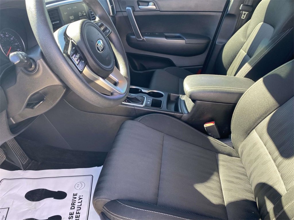 Used 2021 Kia Sportage LX image 19
