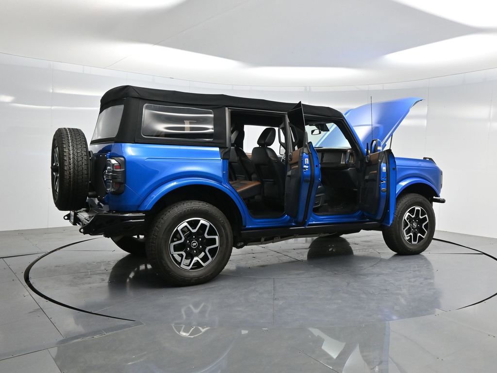 Used 2022 Ford Bronco Outer Banks image 5