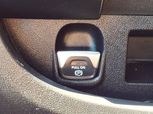 Used 2025 RAM ProMaster 2500 w/ Convenience Group FWD image 22
