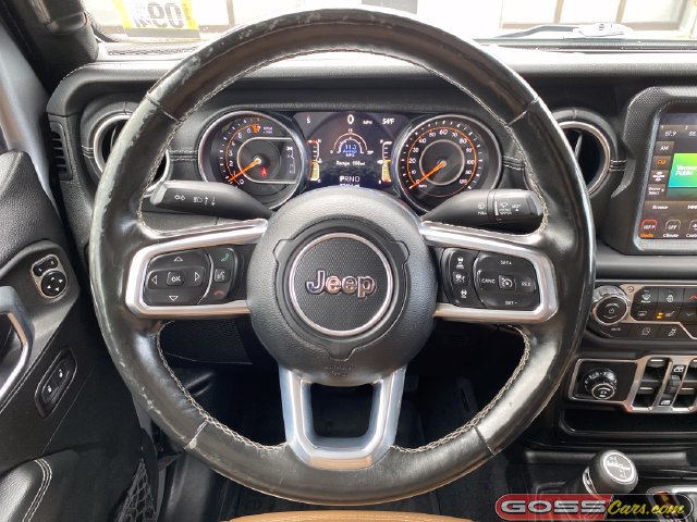Used 2020 Jeep Gladiator Overland w/ Dual Top Group AWD/4WD image 17