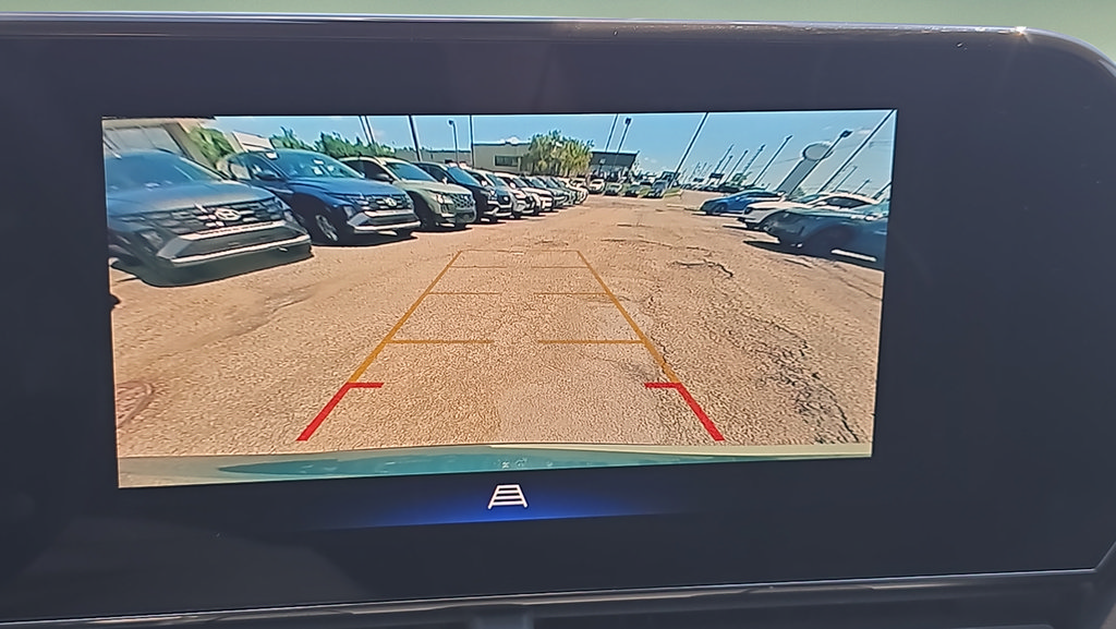Used 2025 Chevrolet Trax ACTIV w/ Driver Confidence Package FWD image 19