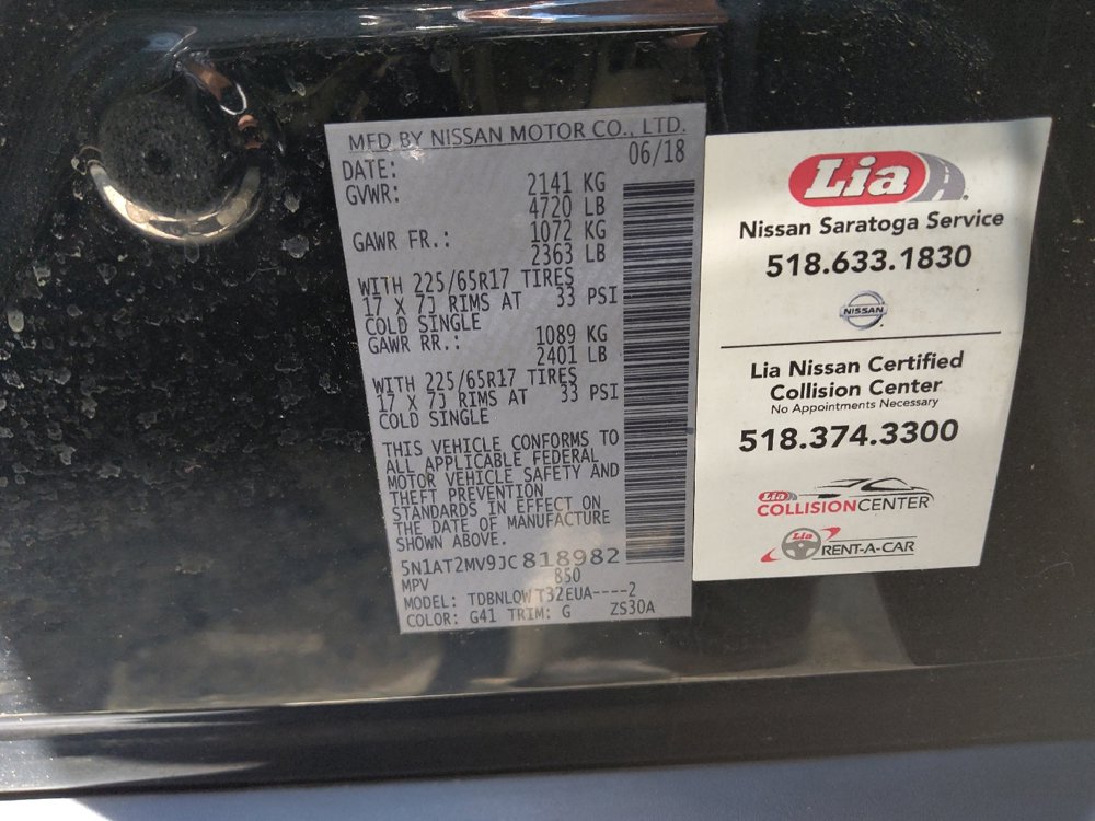 Used 2018 Nissan Rogue SV image 33