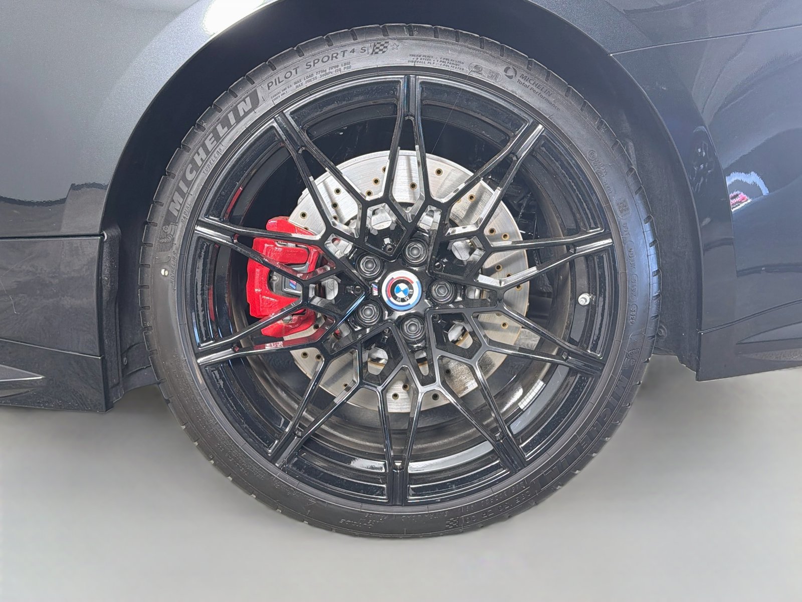 Certified 2023 BMW M4 xDrive Competition w/ M Carbon Exterior Package AWD/4WD image 32
