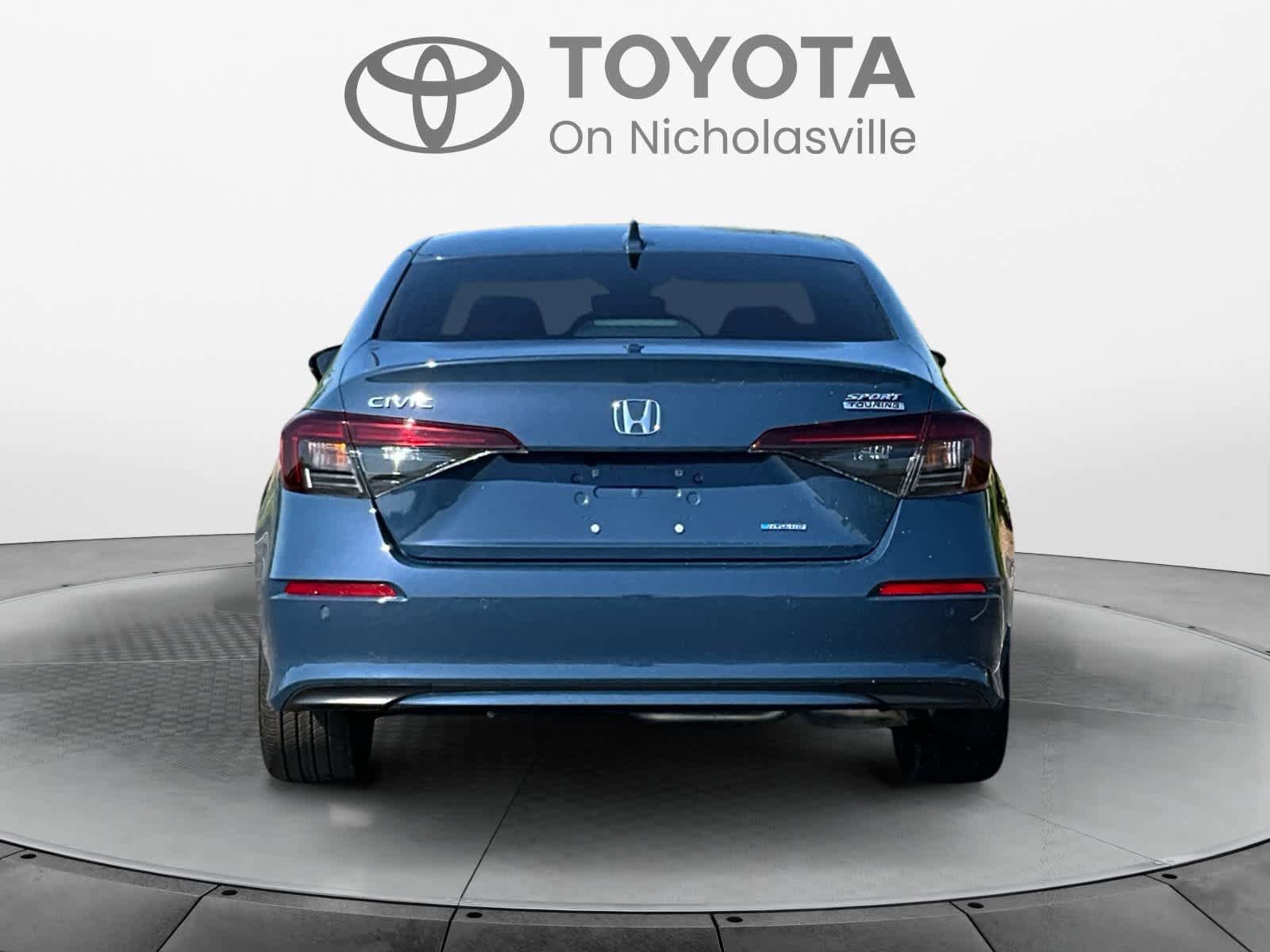 Used 2025 Honda Civic Sport Touring image 5