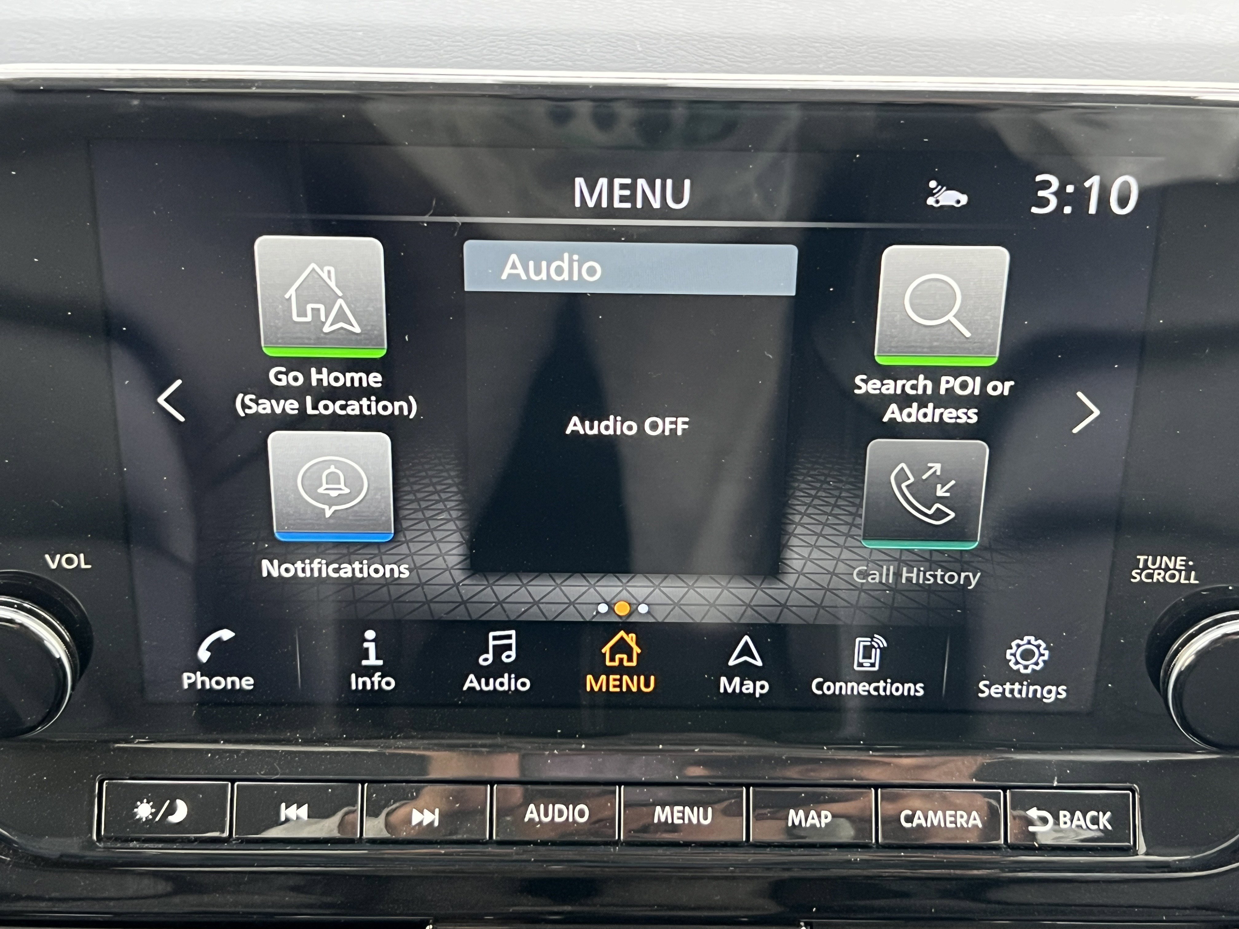Used 2025 Nissan Pathfinder SL AWD/4WD image 12