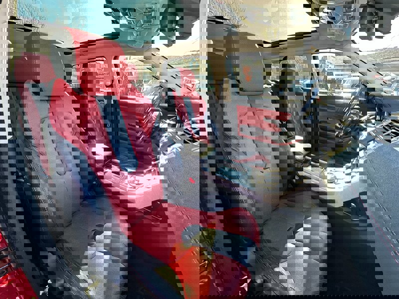 Used 2012 Land Rover Range Rover Evoque Dynamic image 12