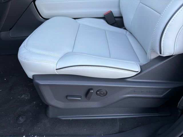 New 2025 Ford Expedition Max Platinum w/ Platinum Ultimate Package image 13