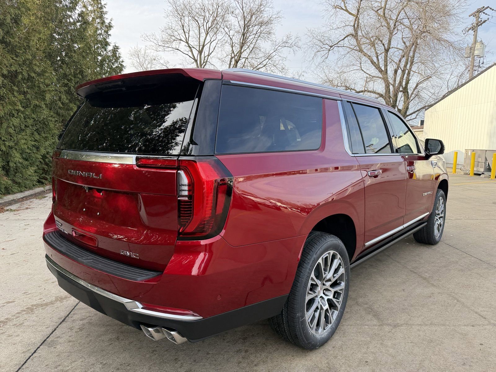 New 2026 GMC Yukon XL Denali w/ Sun & Power Step Package image 34