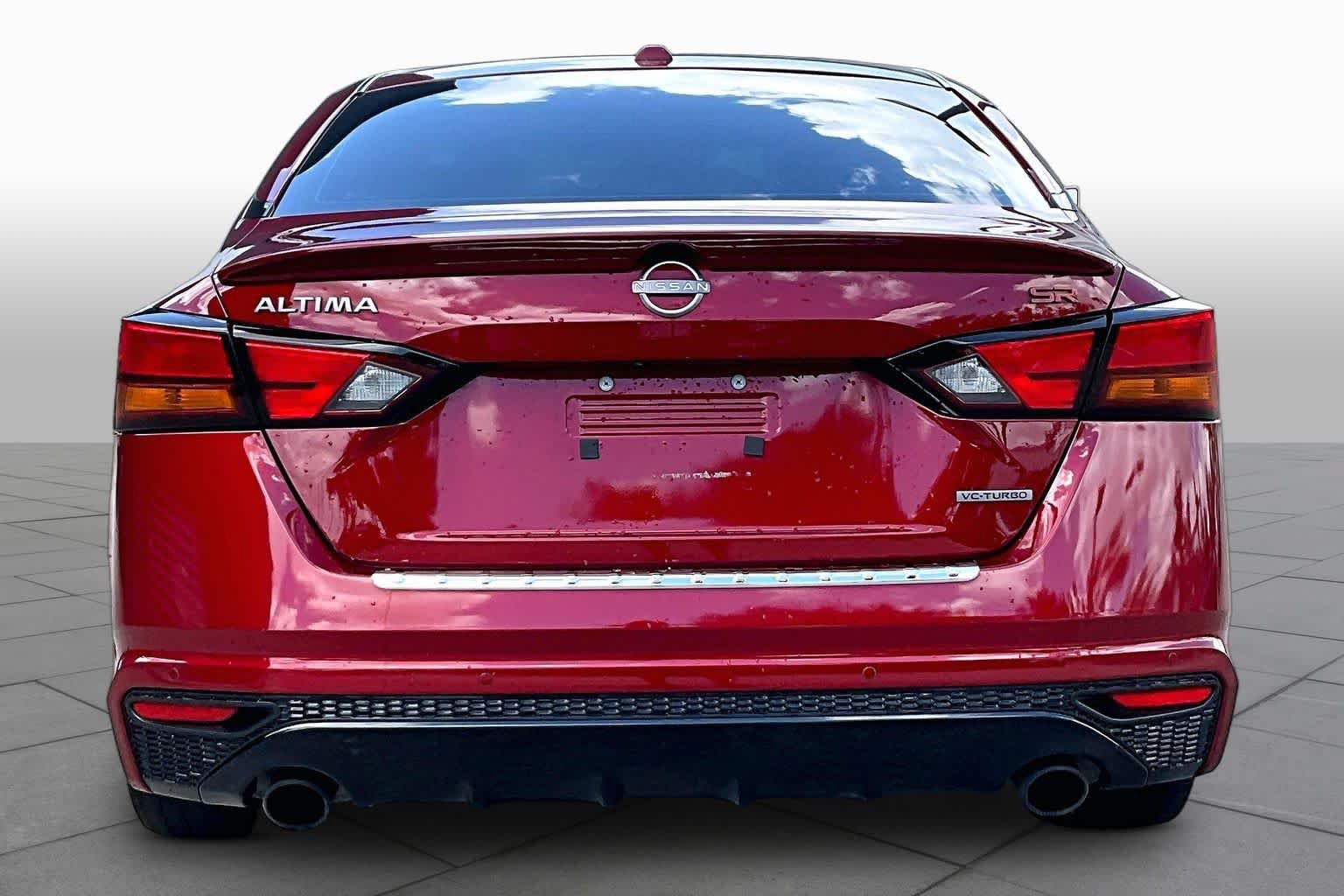 Certified 2023 Nissan Altima 2.0 SR FWD image 5
