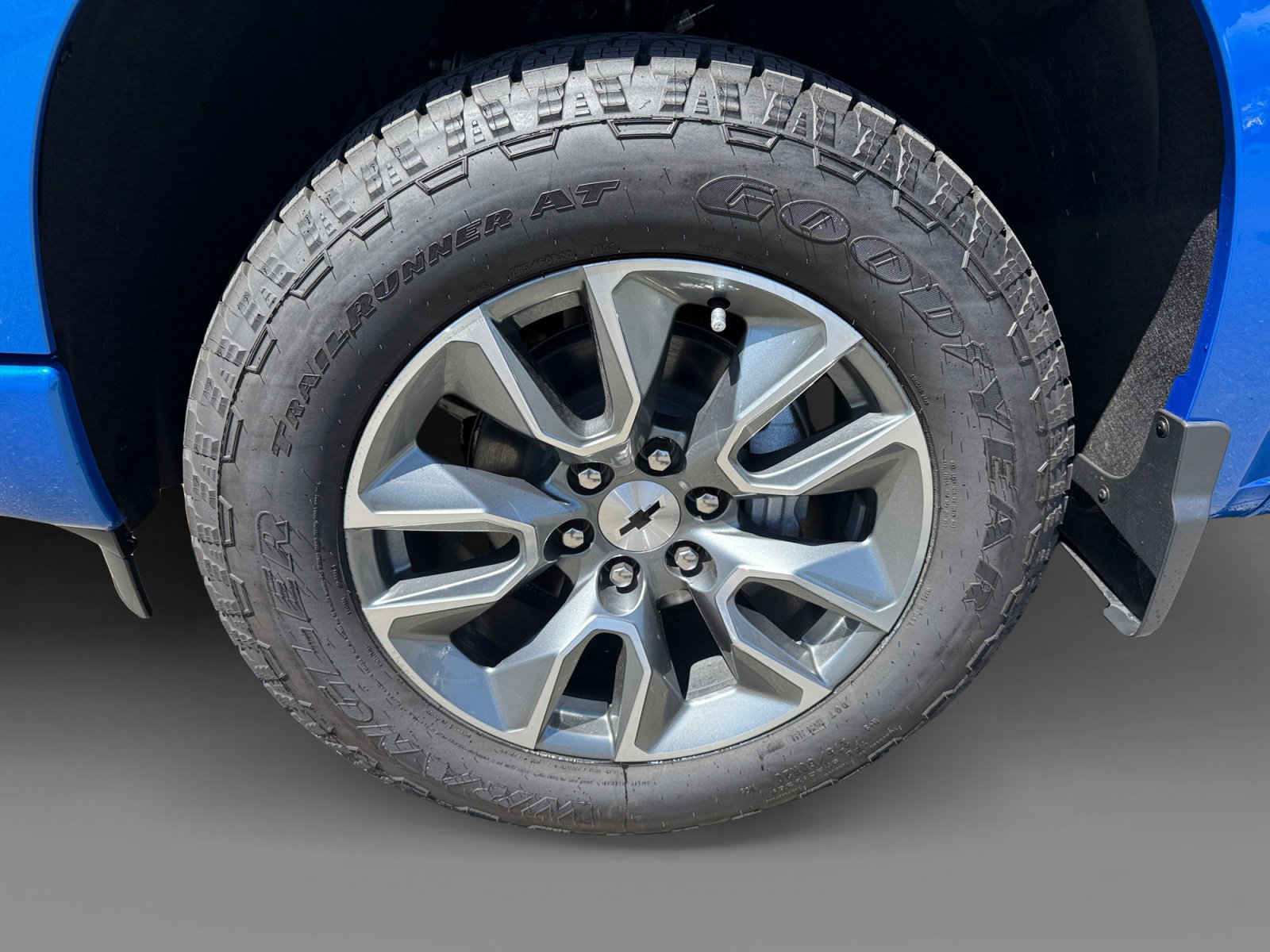 New 2026 Chevrolet Silverado 1500 RST w/ RST All Star Premium Package AWD/4WD image 9