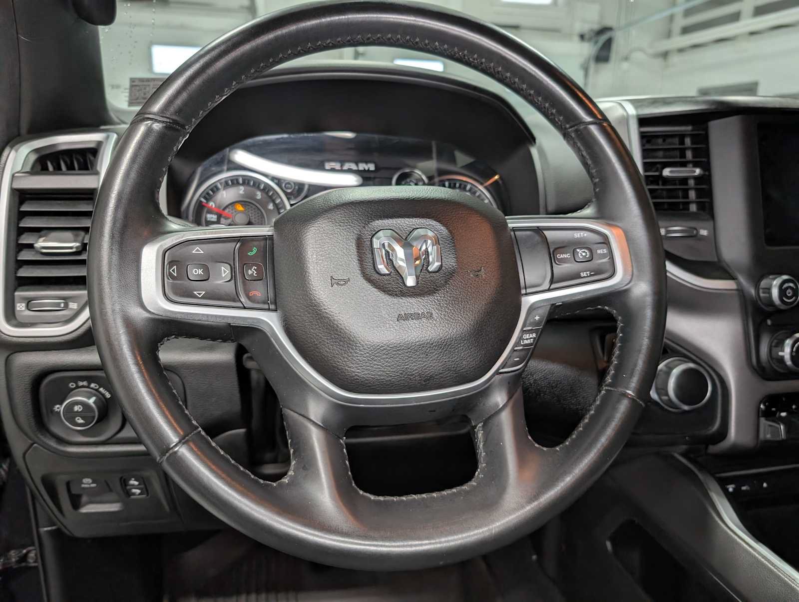 Used 2019 RAM 1500 Big Horn AWD/4WD image 38