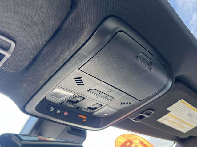 Used 2019 Cadillac XT4 Premium Luxury image 33