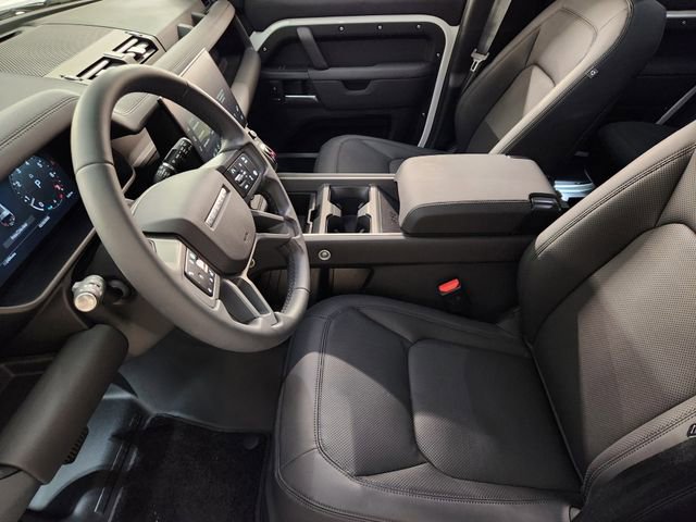 Used 2026 Land Rover Defender 130 S image 13