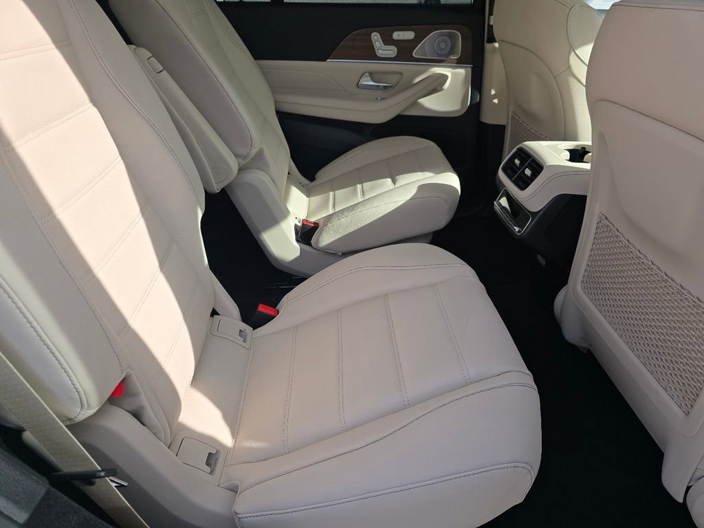 New 2026 Mercedes-Benz GLS 450 4MATIC image 20