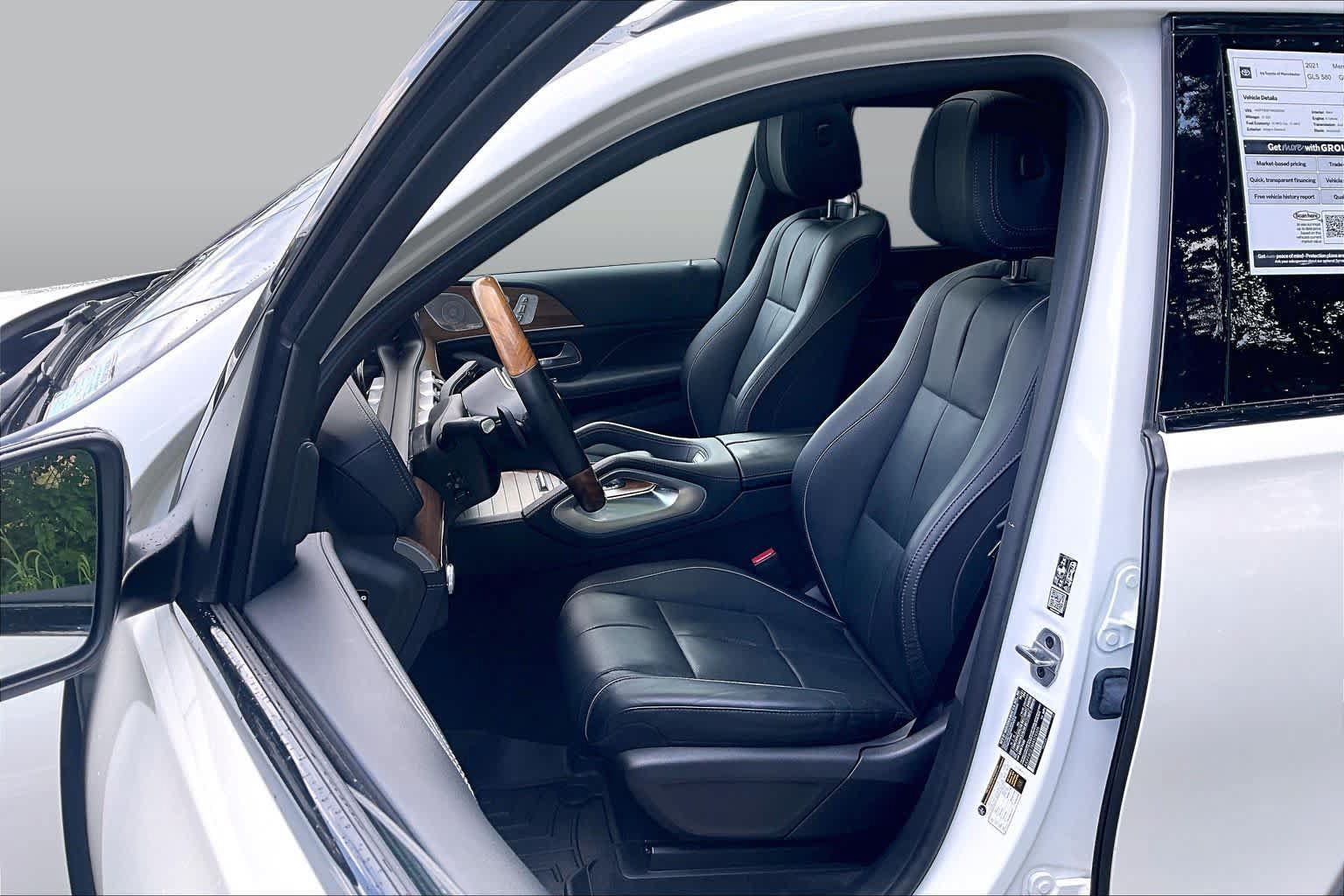 Used 2021 Mercedes-Benz GLS 580 4MATIC image 9