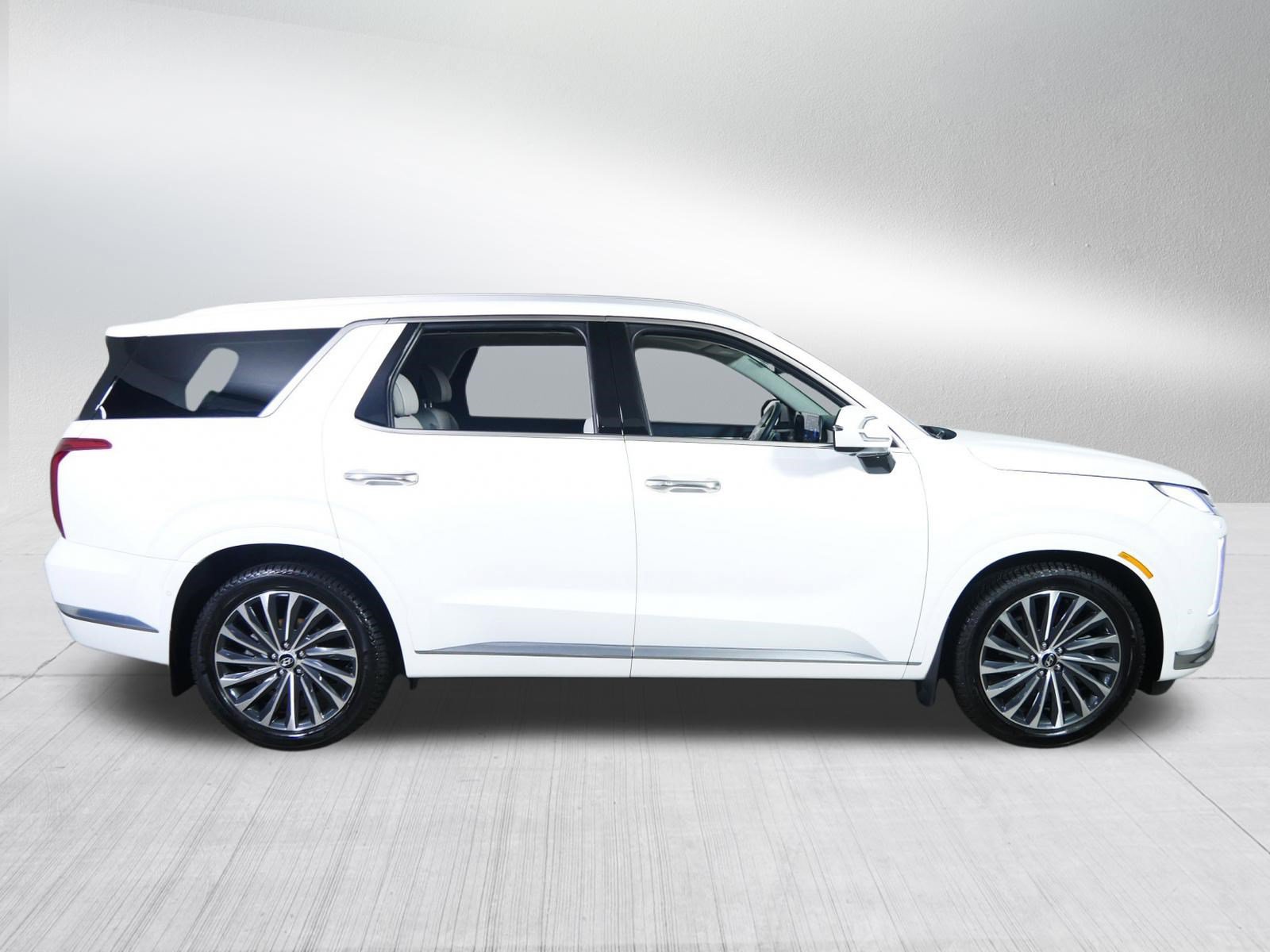 Used 2023 Hyundai Palisade Calligraphy AWD/4WD image 8