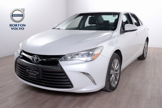 Used 2017 Toyota Camry XLE