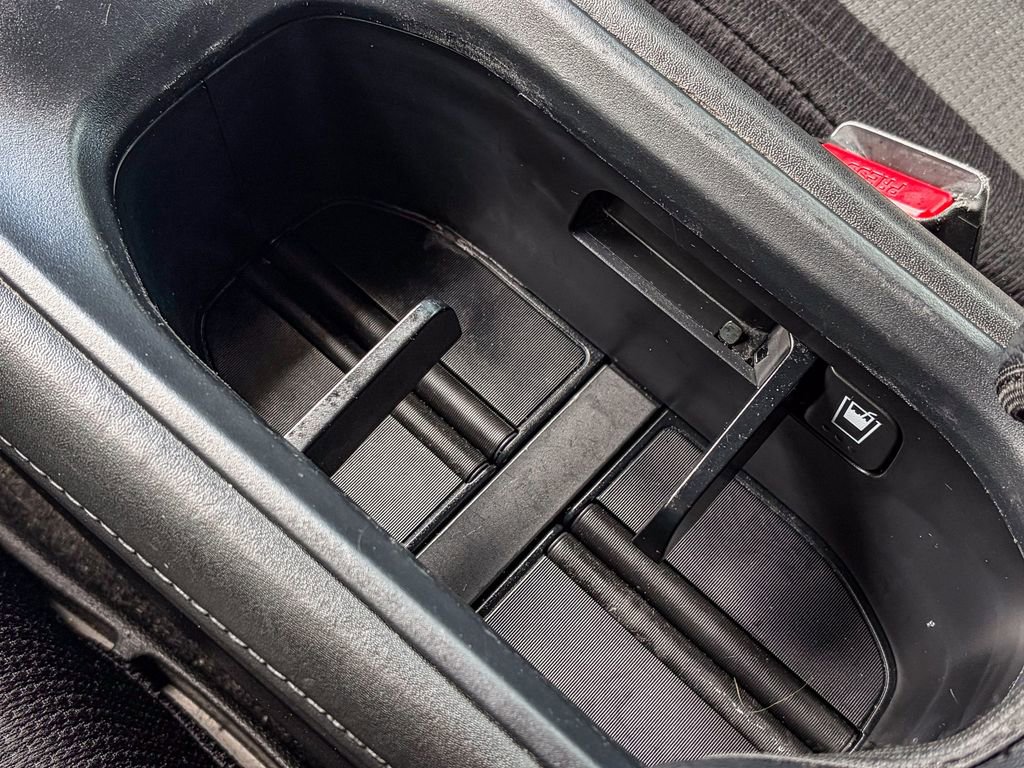 Used 2022 Honda HR-V Sport image 32