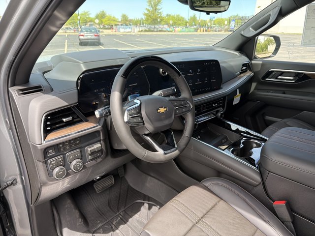 New 2026 Chevrolet Suburban High Country w/ Sun And Tow Package AWD/4WD image 12