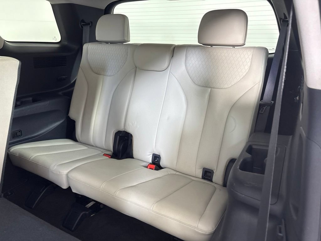 Used 2022 Hyundai Palisade SEL w/ 8P Bench Seat Package FWD image 21