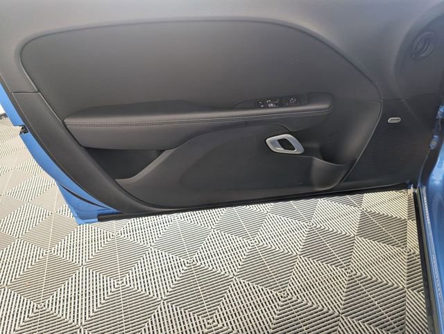 Used 2023 Dodge Challenger R/T w/ Blacktop Package image 10