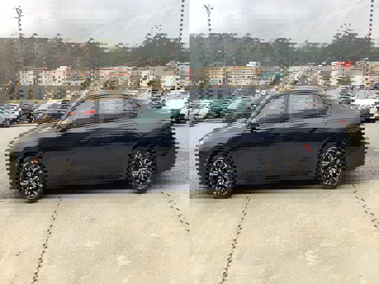 Certified 2023 BMW 740i image 5