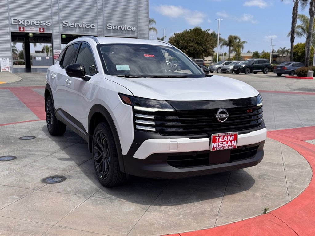 New 2026 Nissan Kicks SR FWD image 2