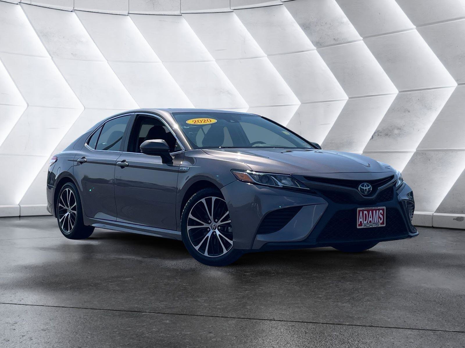 Used 2020 Toyota Camry SE