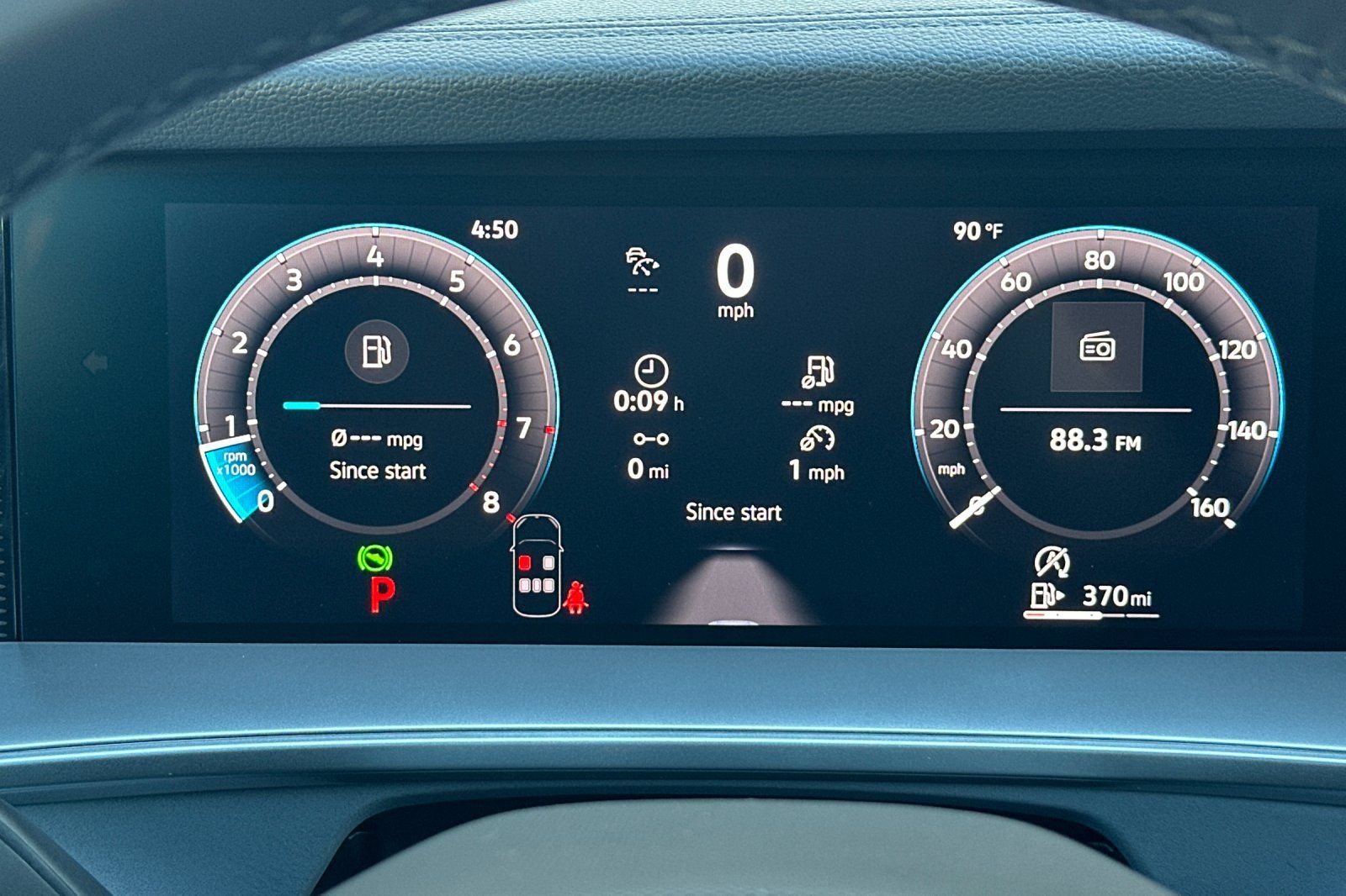 New 2026 Volkswagen Tiguan SE R-Line FWD image 22