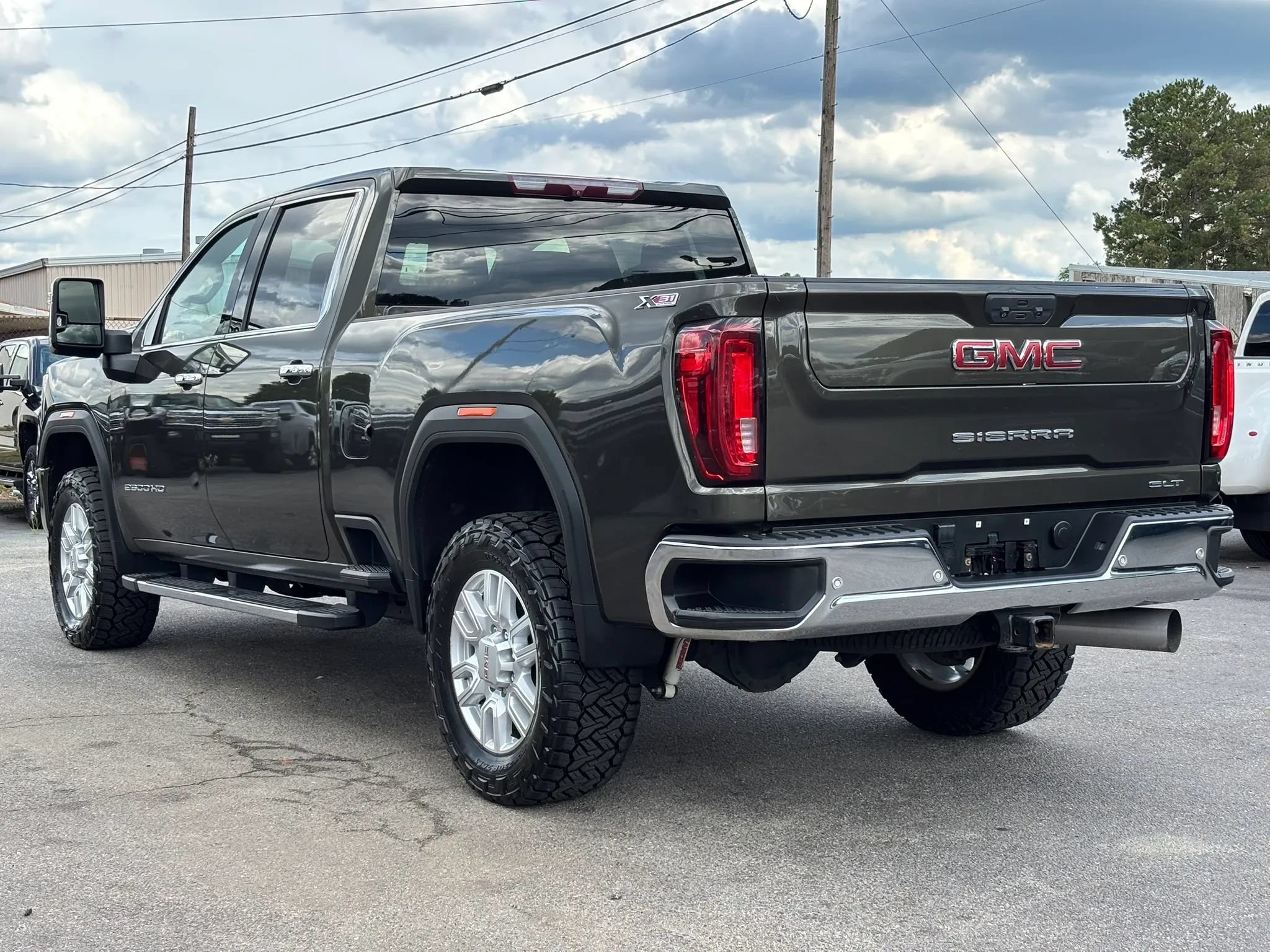 Used 2022 GMC Sierra 2500 SLT AWD/4WD image 6