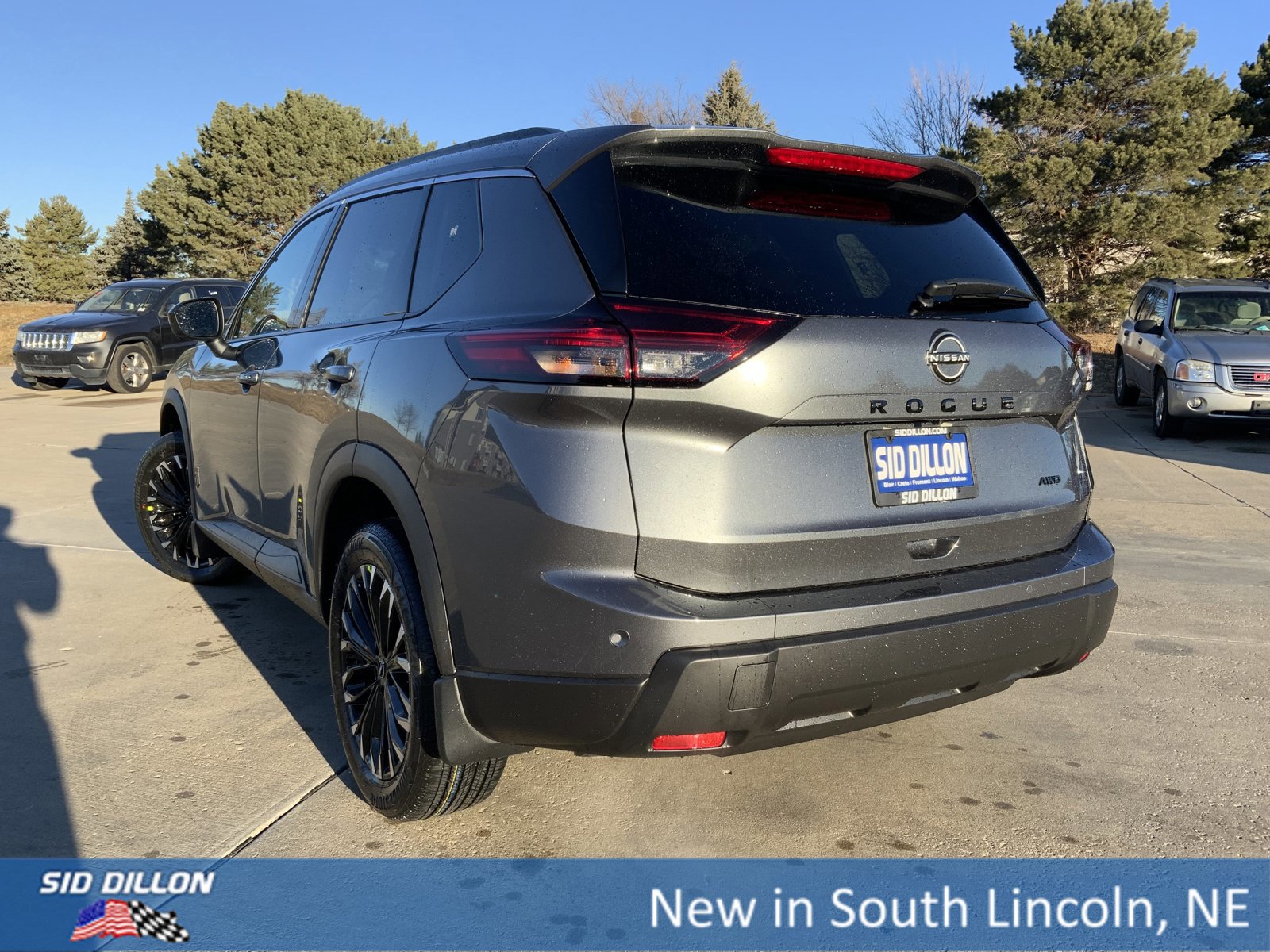 New 2026 Nissan Rogue SV image 3