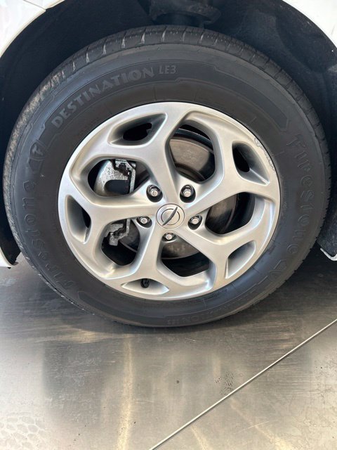 Used 2022 Chrysler Pacifica Limited FWD image 4