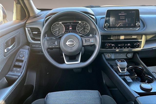 Used 2023 Nissan Rogue SV image 8