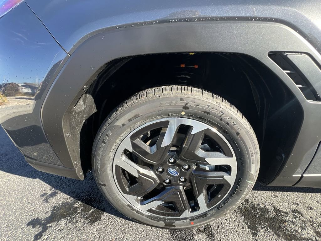 Certified 2025 Subaru Forester Limited image 34