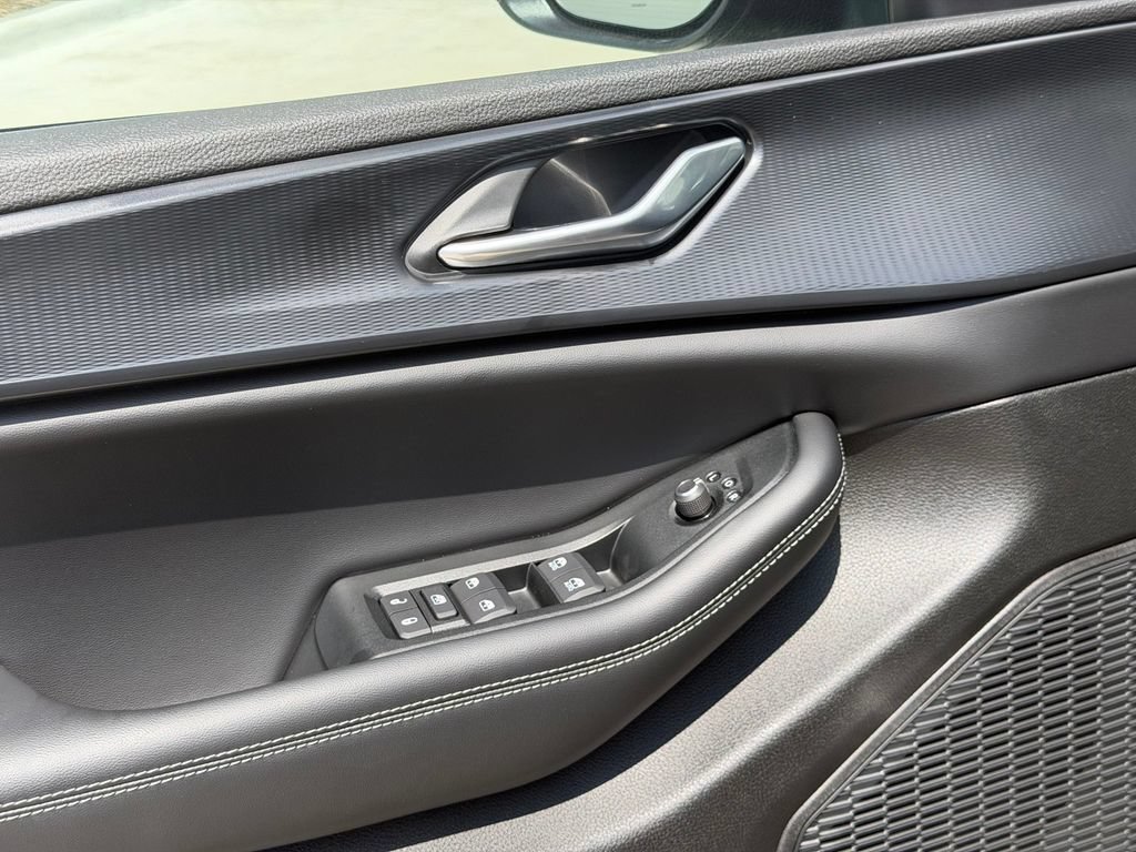 New 2026 Jeep Grand Cherokee Laredo RWD image 14