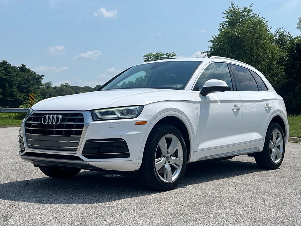 Used 2018 Audi Q5 2.0T Premium Plus w/ Premium Plus Package AWD/4WD image 3