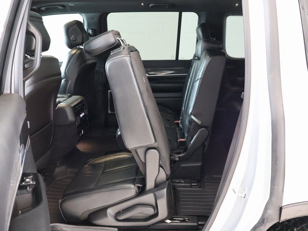 Used 2022 Jeep Wagoneer Series II w/ Premium Group I image 27