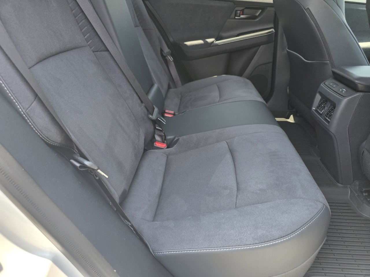 New 2026 Toyota C-HR AWD/4WD image 20