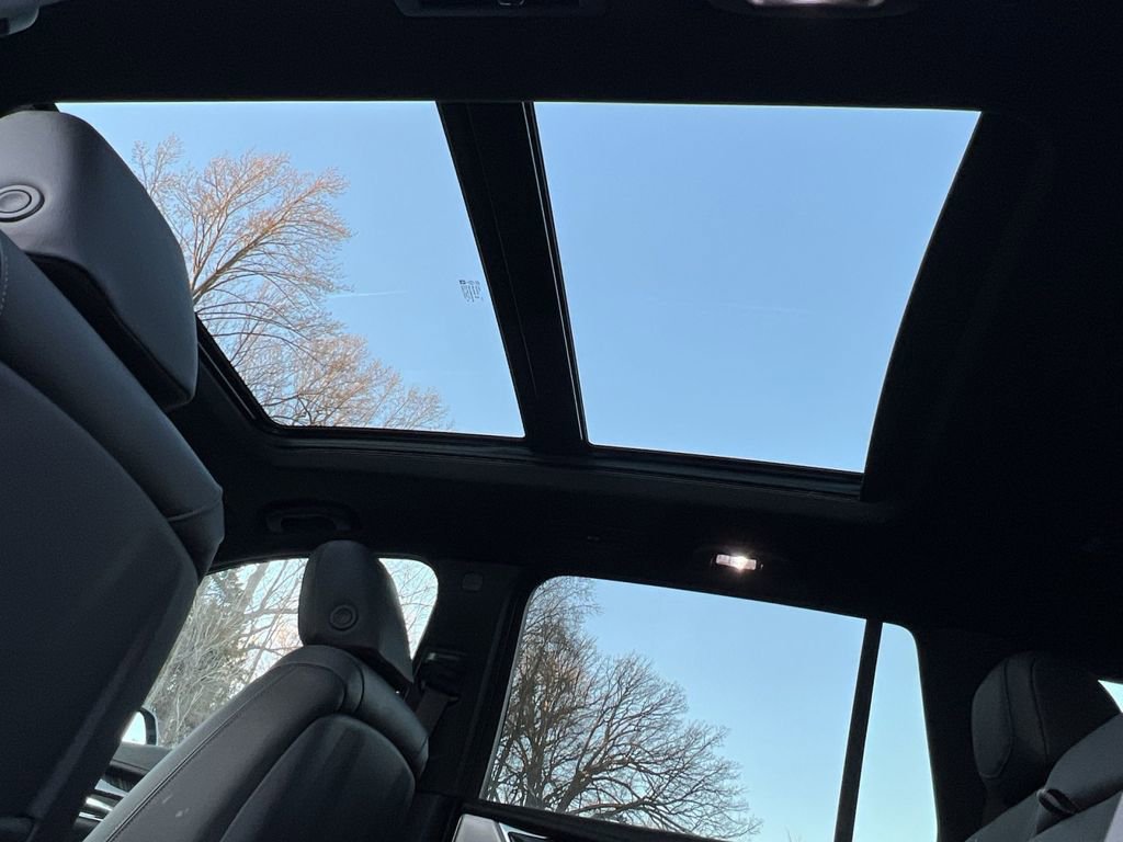 Used 2024 Cadillac XT6 Premium Luxury image 22