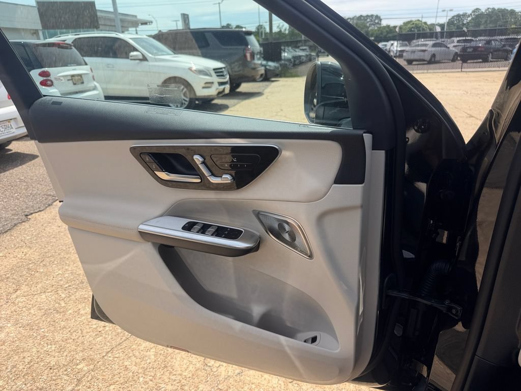 Certified 2026 Mercedes-Benz GLC 300 4MATIC image 15